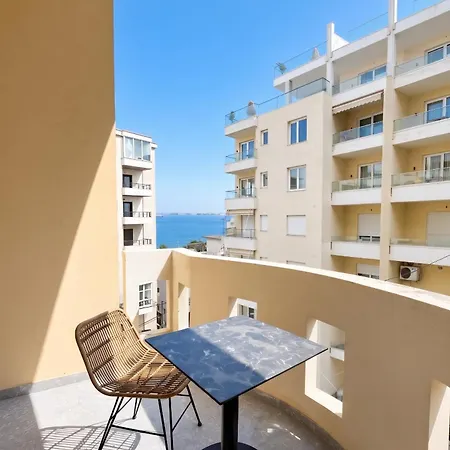 Enjoy Comfort Apartment Vlore